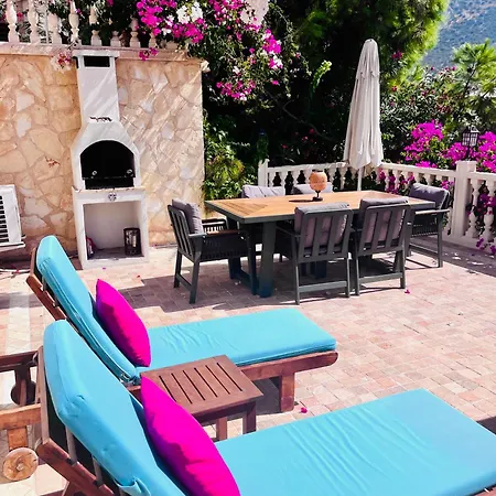 Kucuk Kalkan - 2 Bedroom Villa, Private Pool, Stunning Views Kaş