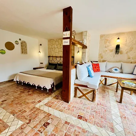 Kucuk Kalkan - 2 Bedroom Villa, Private Pool, Stunning Views * 卡斯