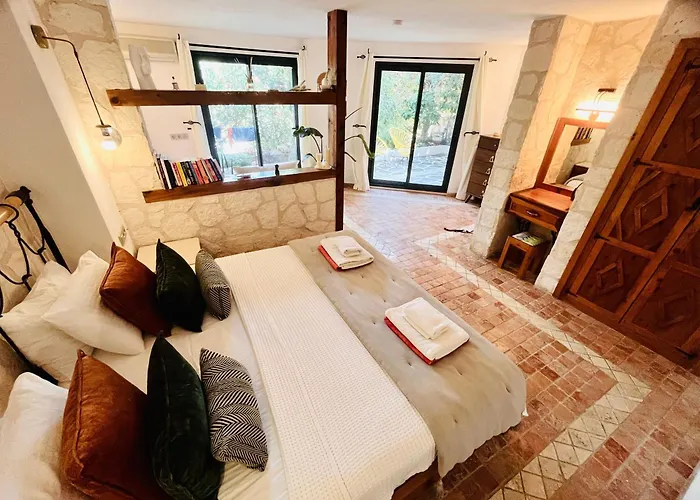 Kucuk Kalkan - 2 Bedroom Villa, Private Pool, Stunning Views 卡斯